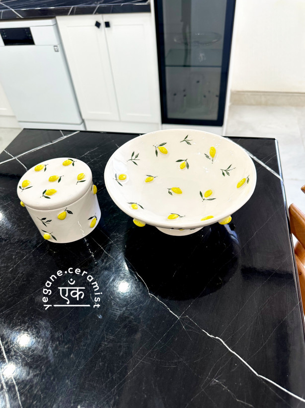 میوه خوری لیمویی پایه دار